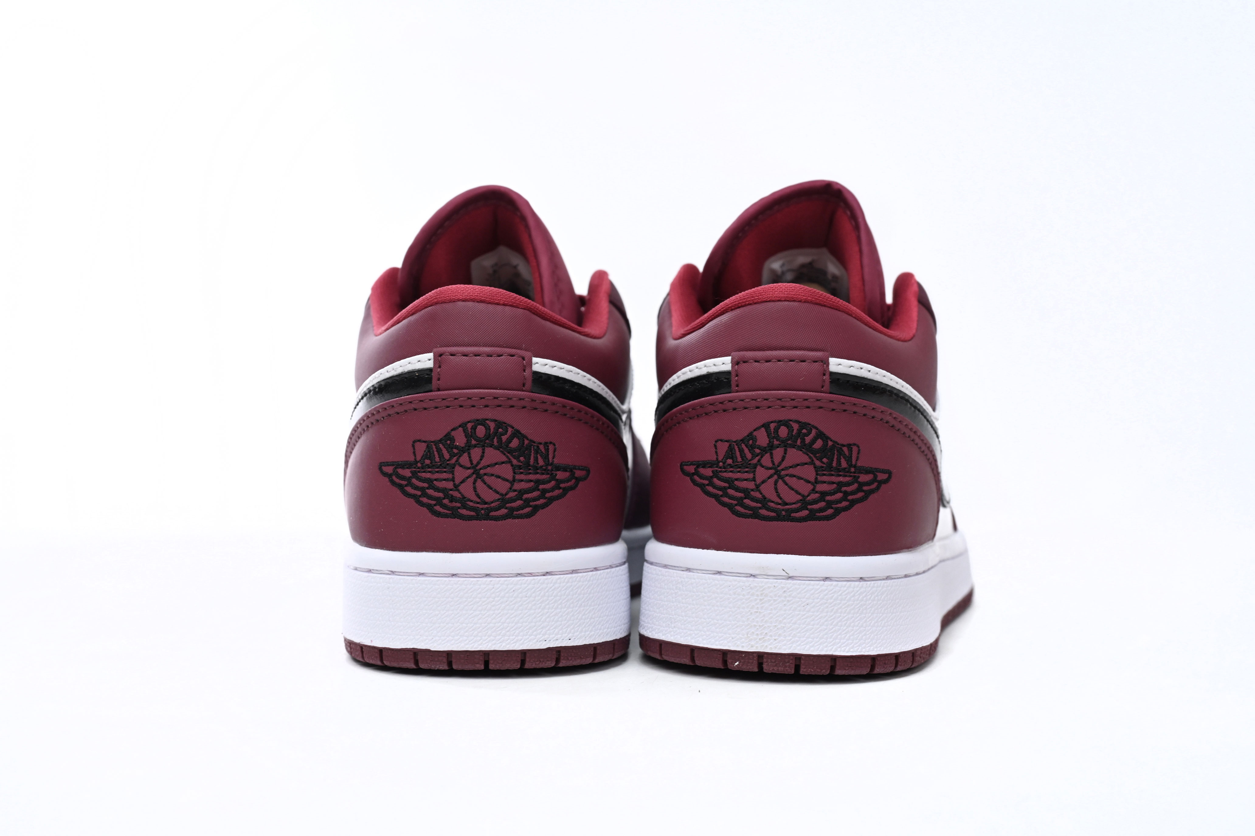 Air Jordan 1 Low Noble Red 553558-604