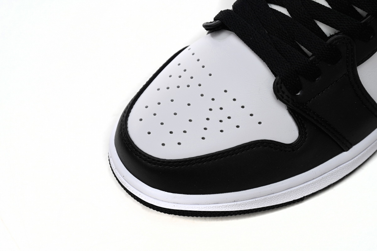 Air Jordan 1 Low Black And White DC0774-101