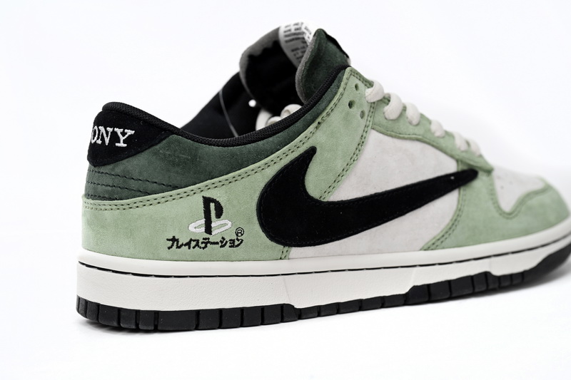 Travis Scott x PlayStation x Nike Dunk Low ”PS5″ CU1726-777