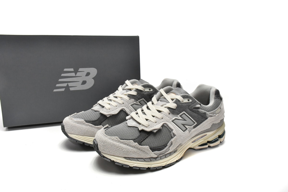New Balance 2002R Cloud Ash M2002RDA