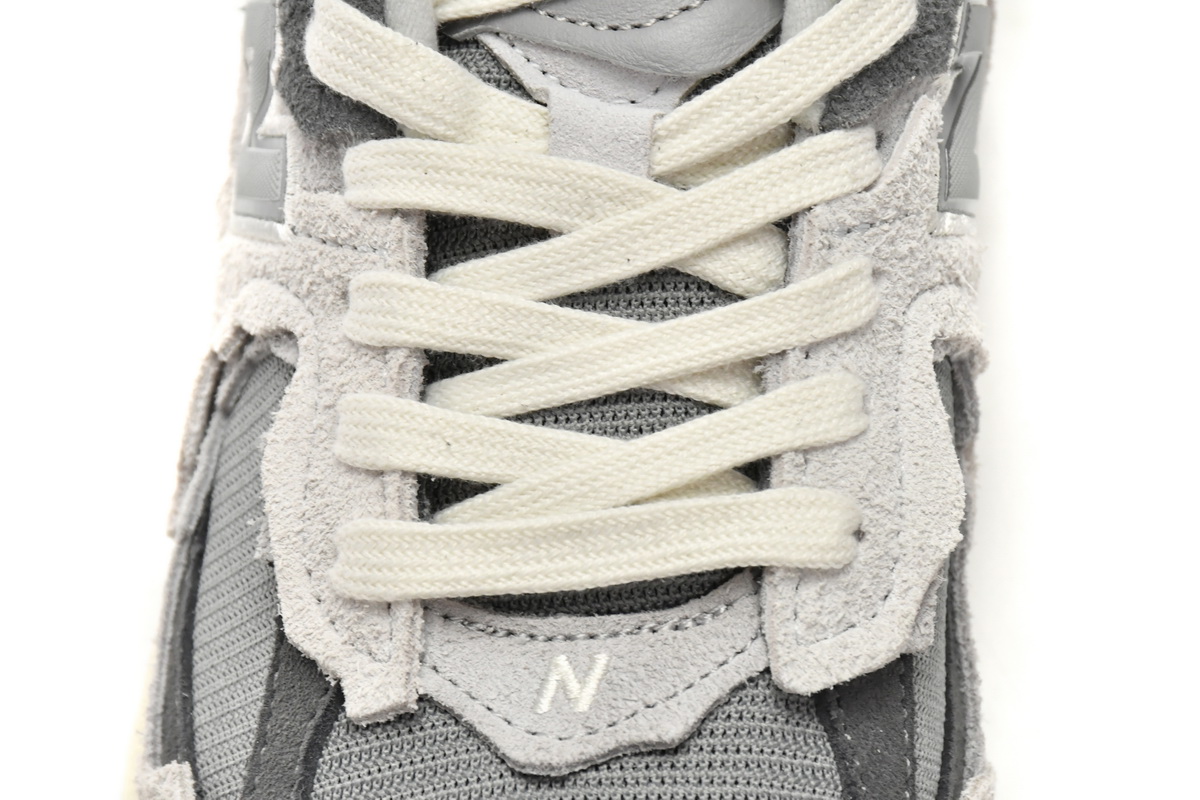 New Balance 2002R Cloud Ash M2002RDA