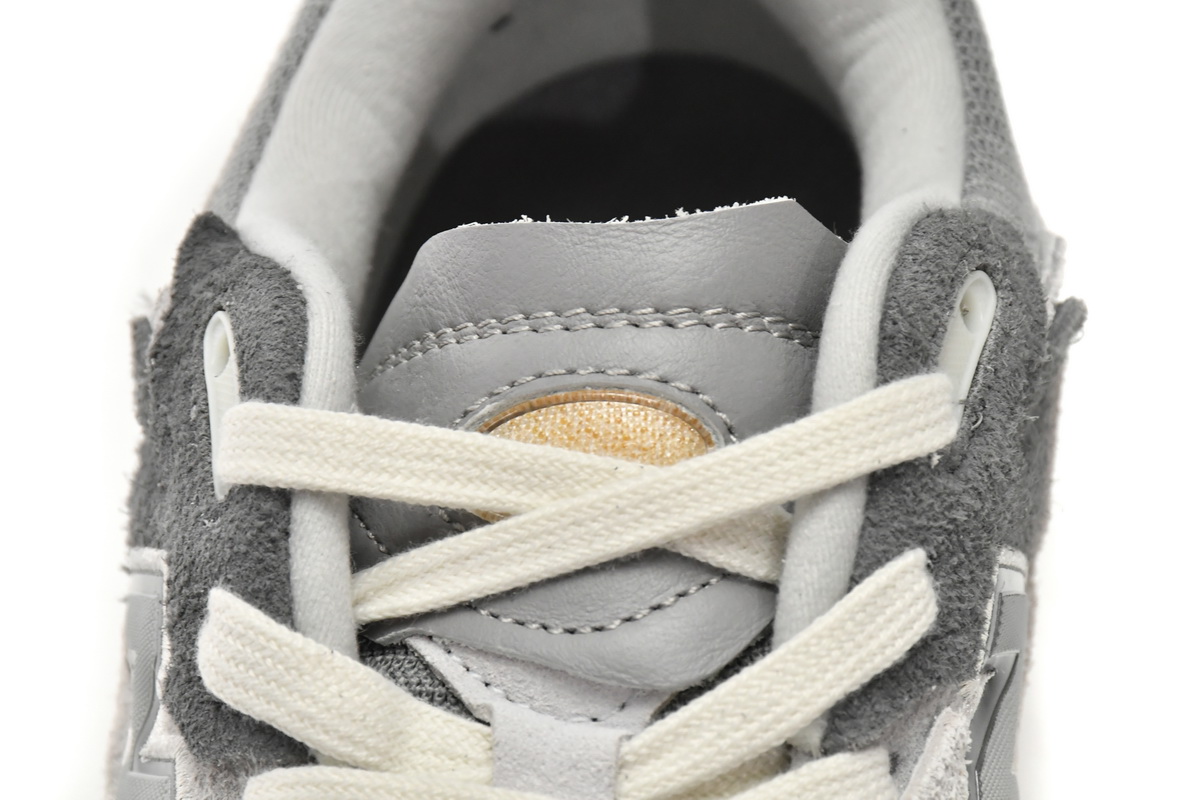 New Balance 2002R Cloud Ash M2002RDA
