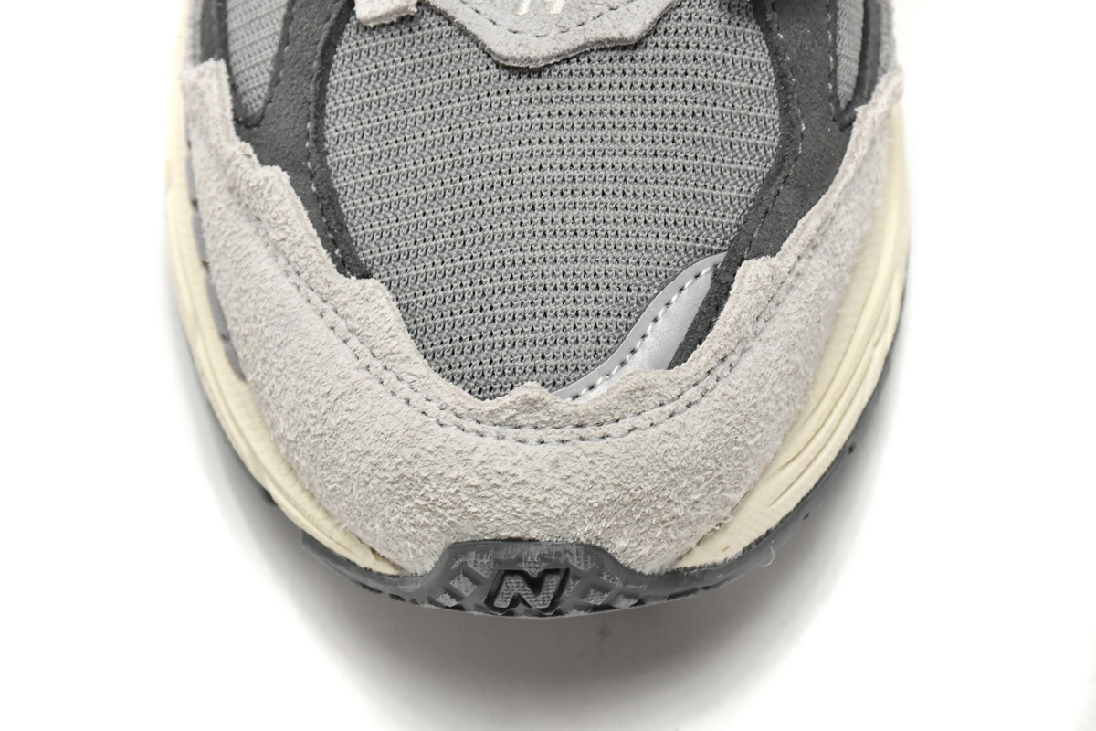 New Balance 2002R Cloud Ash M2002RDA