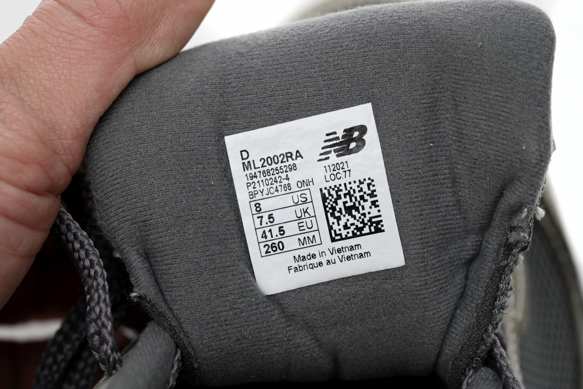 New Balance 2002R Golden Ash M2002RA
