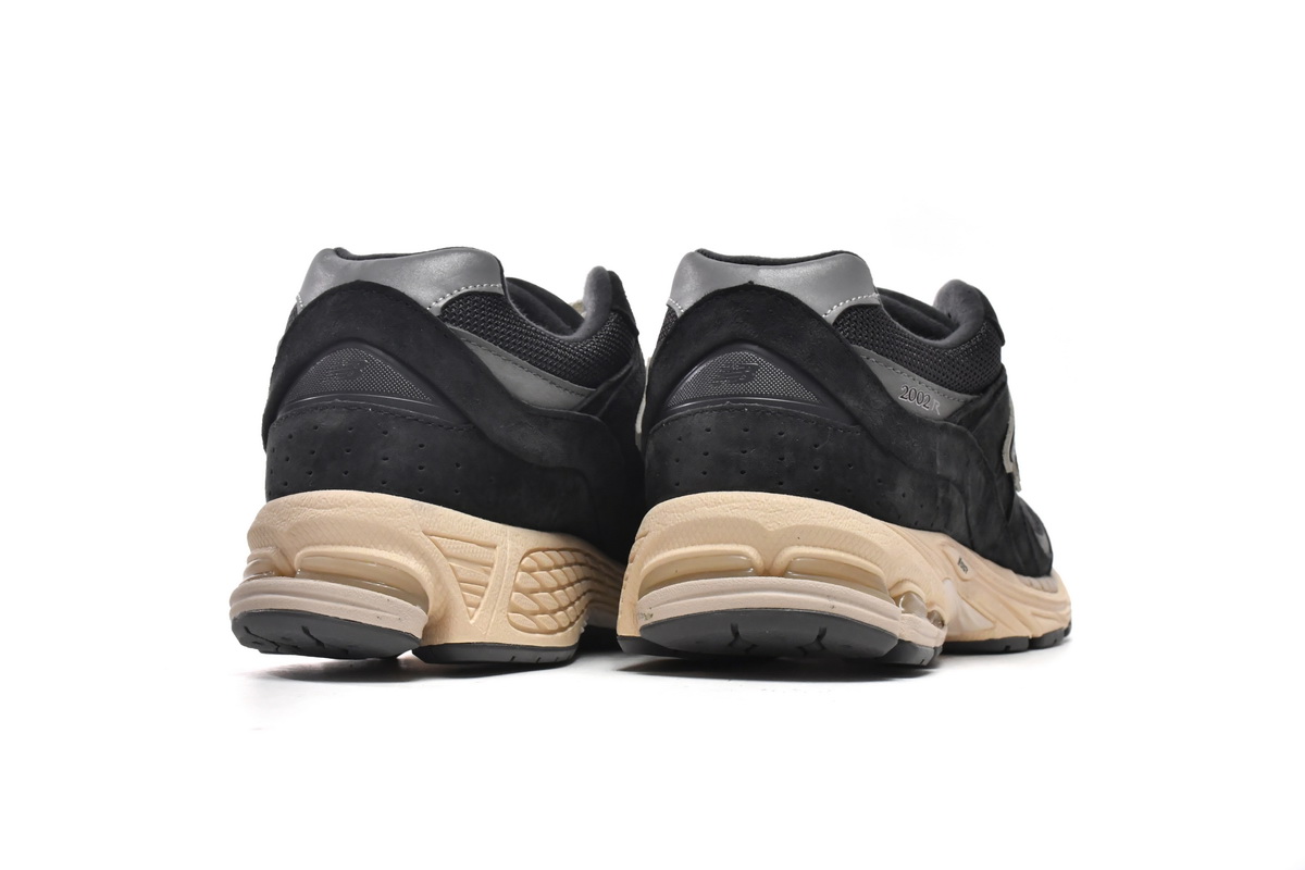 New Balance 2002R Grey Black M2002RHO