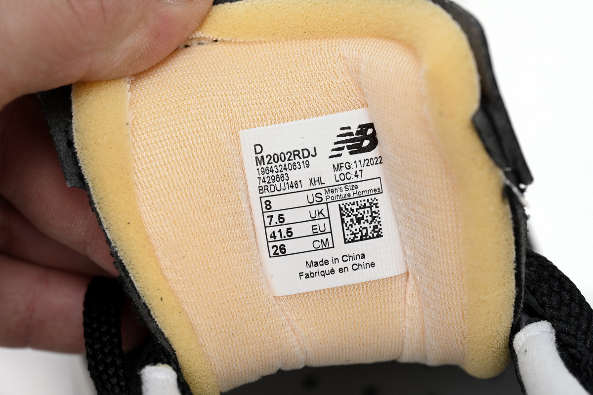 New Balance 2002R Lnk Black M2002RDJ