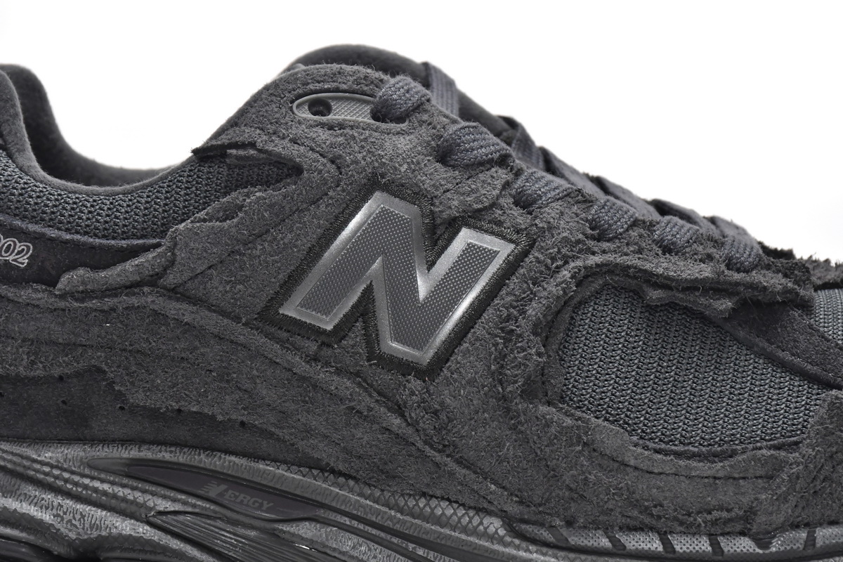 New Balance 2002R Phantom Black M2002RDB