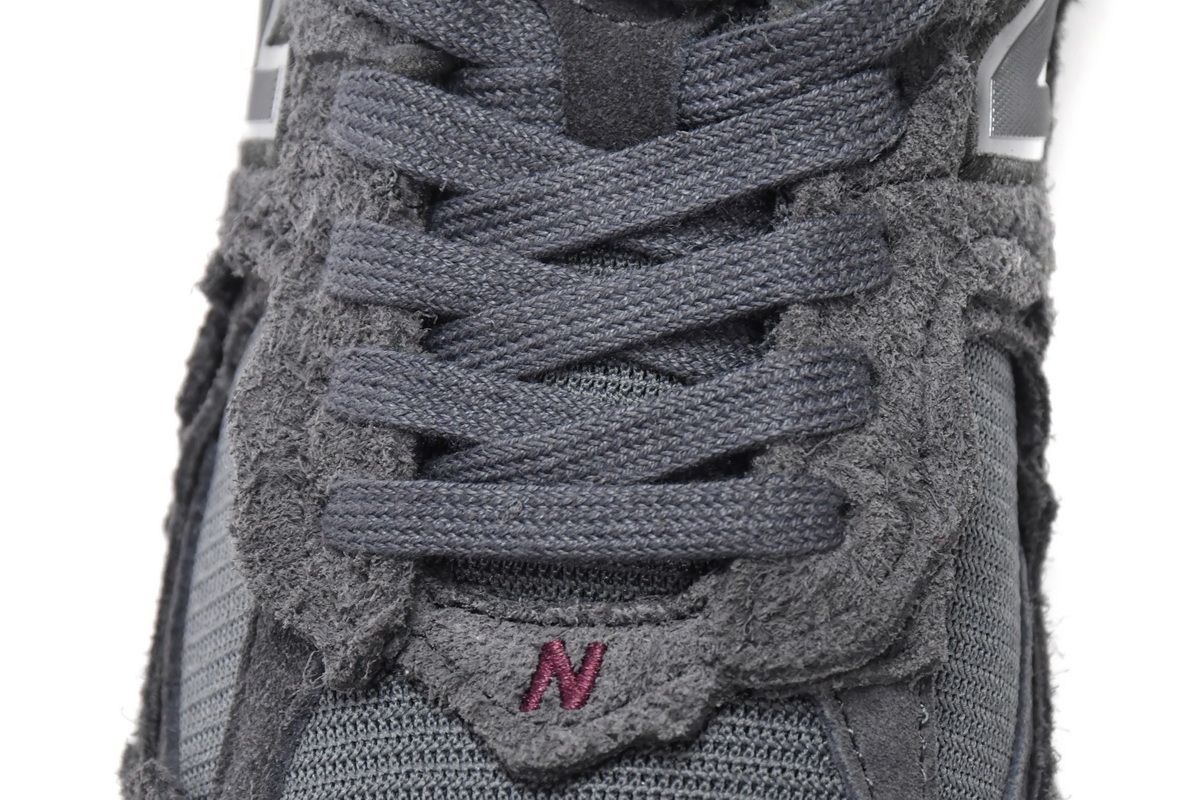 New Balance 2002R Phantom Black M2002RDB