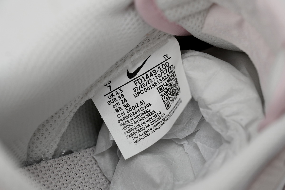 Nike Dunk Low "Pink Paisley"  FD1449-100