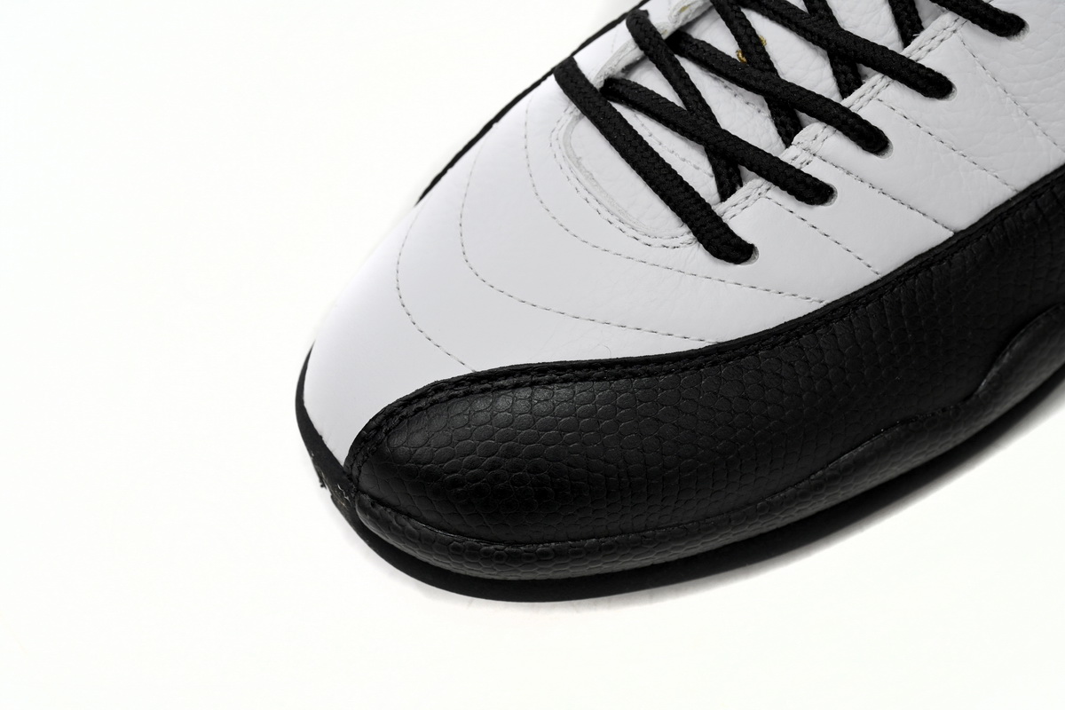 Air Jordan 12 “Royalty” CT8013-170