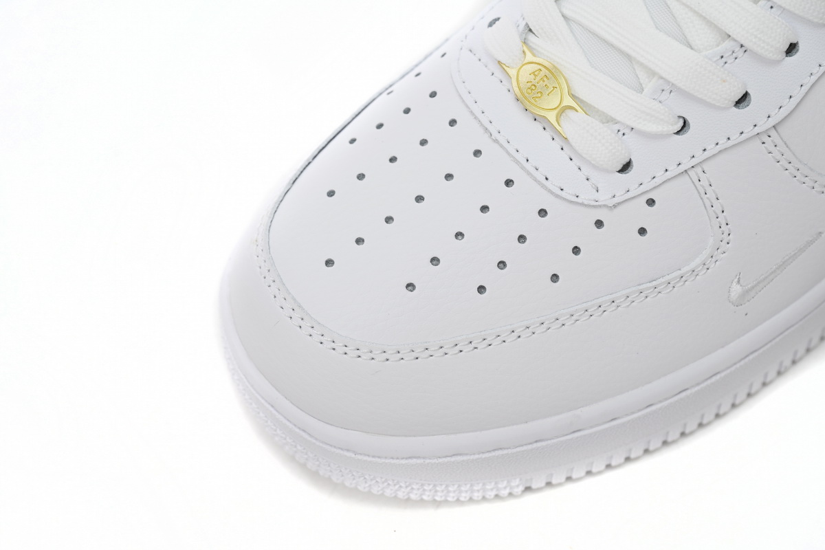 Nike Air Force 1 Low “40th Anniversary” DQ7658-100