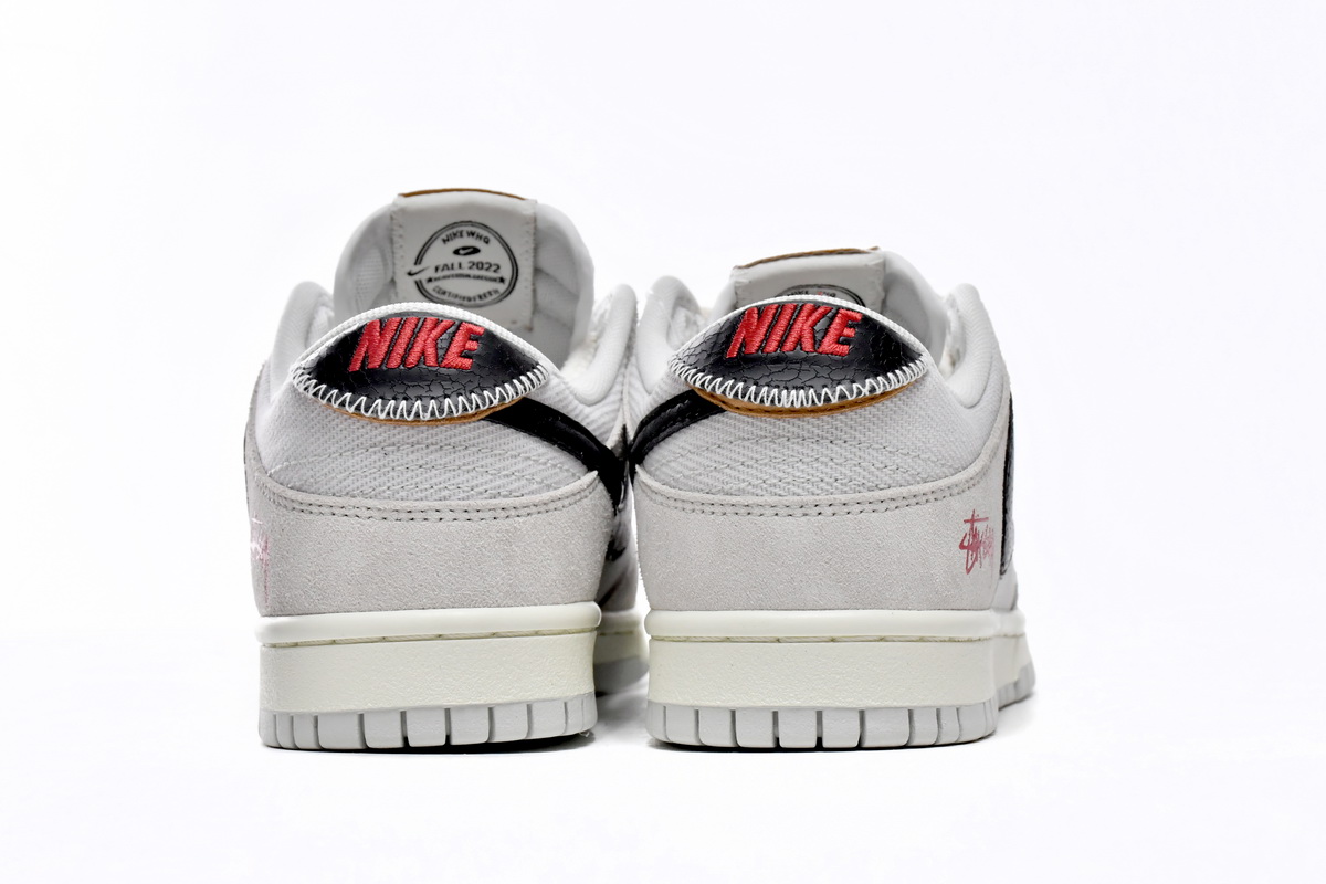 Stussy x Nike SB Dunk Low DD9776-068