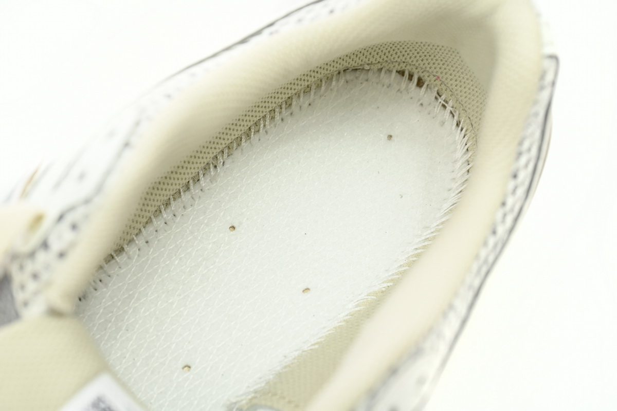 NEW BALANCE Beige M1906RP