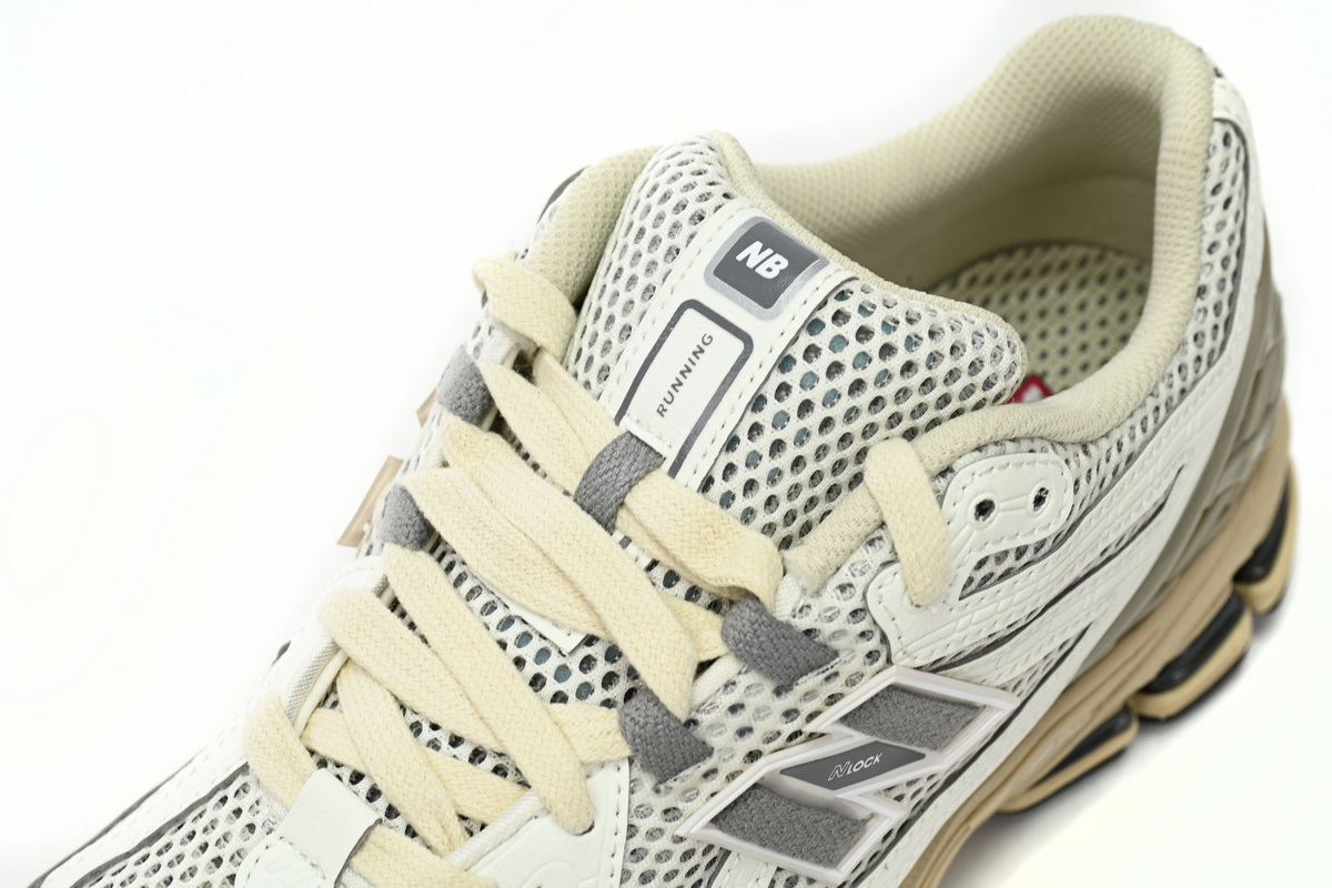 NEW BALANCE Beige M1906RP