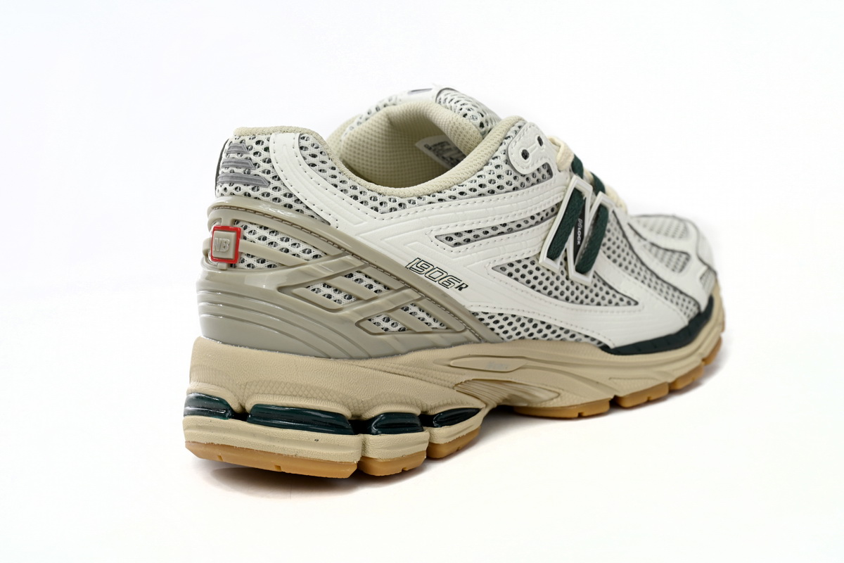 NEW BALANCE White Red M1906RQ