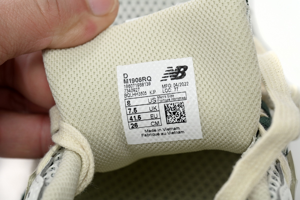 NEW BALANCE White Red M1906RQ