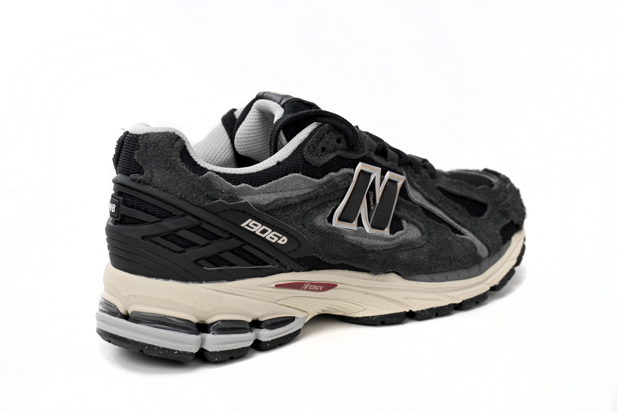 New Balance 1906R “Refined Future” M1906DD