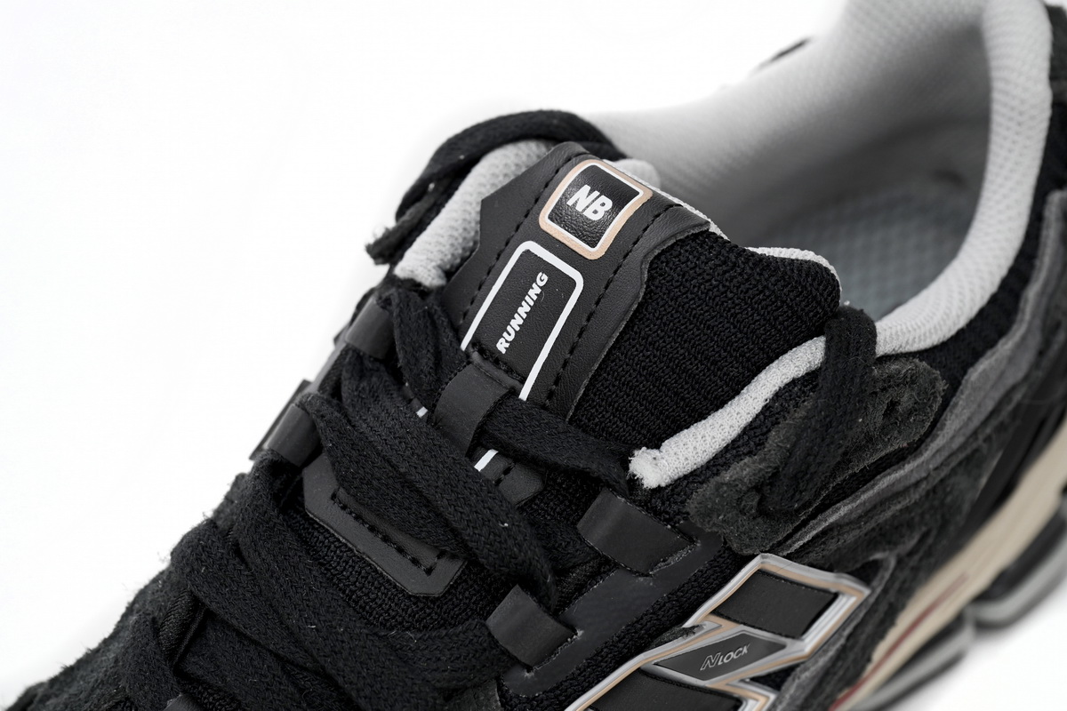 New Balance 1906R “Refined Future” M1906DD