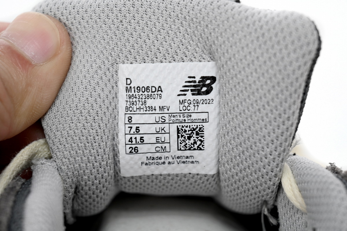 NEW BALANCE Retro Grey M1906DA