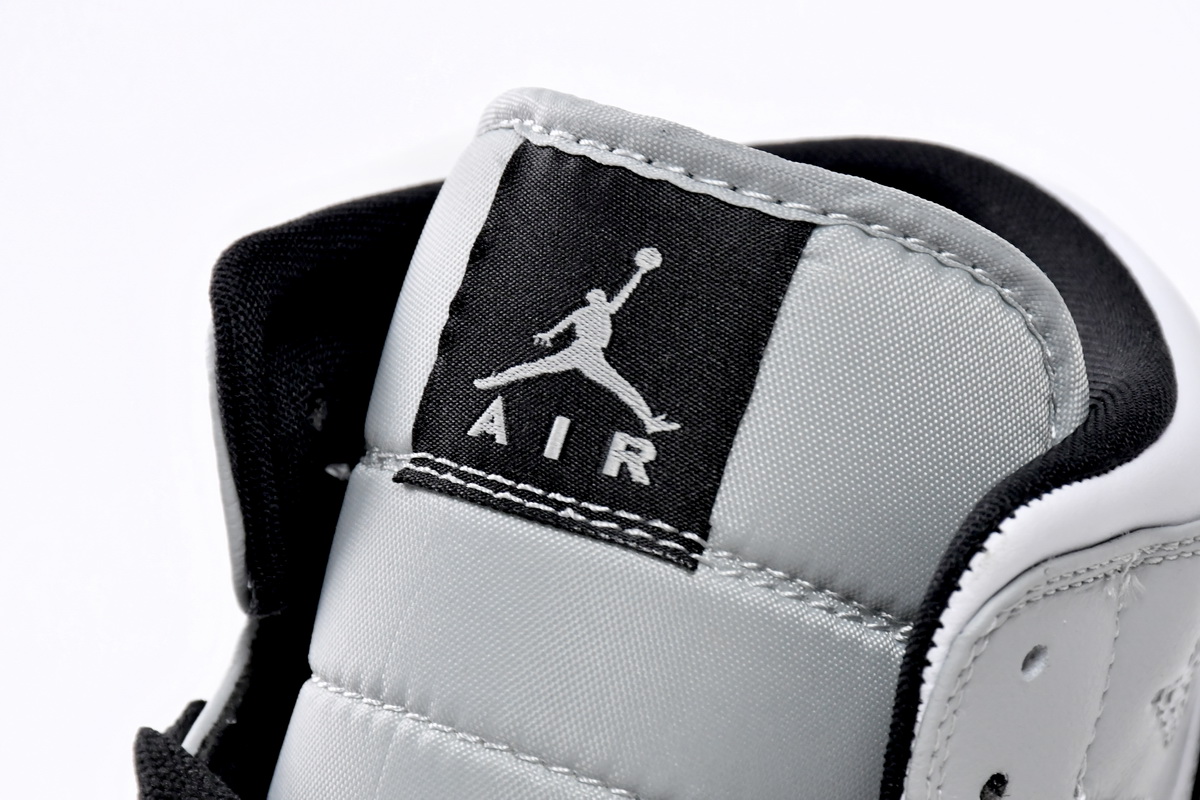 Fake Jordan 1 Mid Light Smoke Grey 554724-092