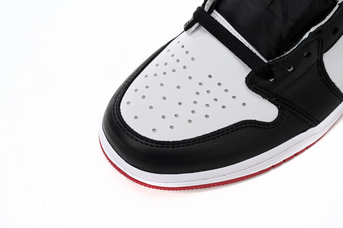 Air Jordan 1 Low OG Black Toe CZ0790-106