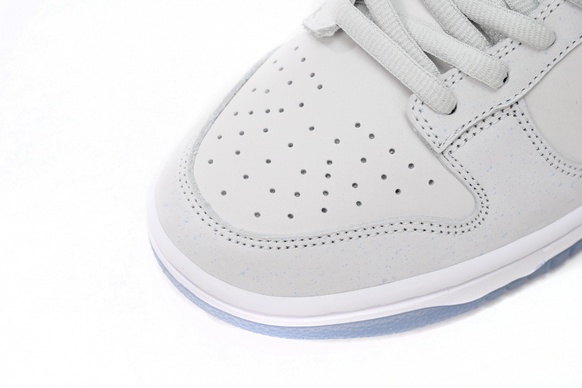 CONCEPTS × Nike Dunk SB Low White Lobster FD8776-100