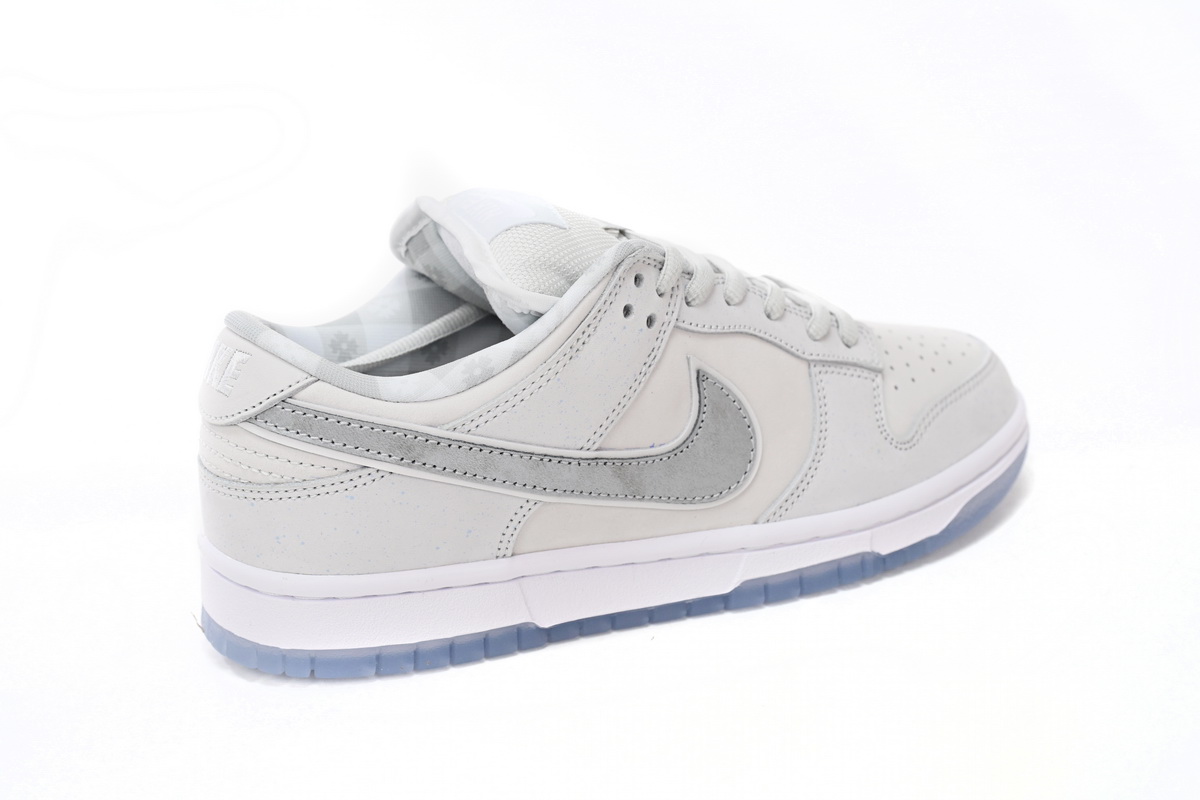 CONCEPTS × Nike Dunk SB Low White Lobster FD8776-100