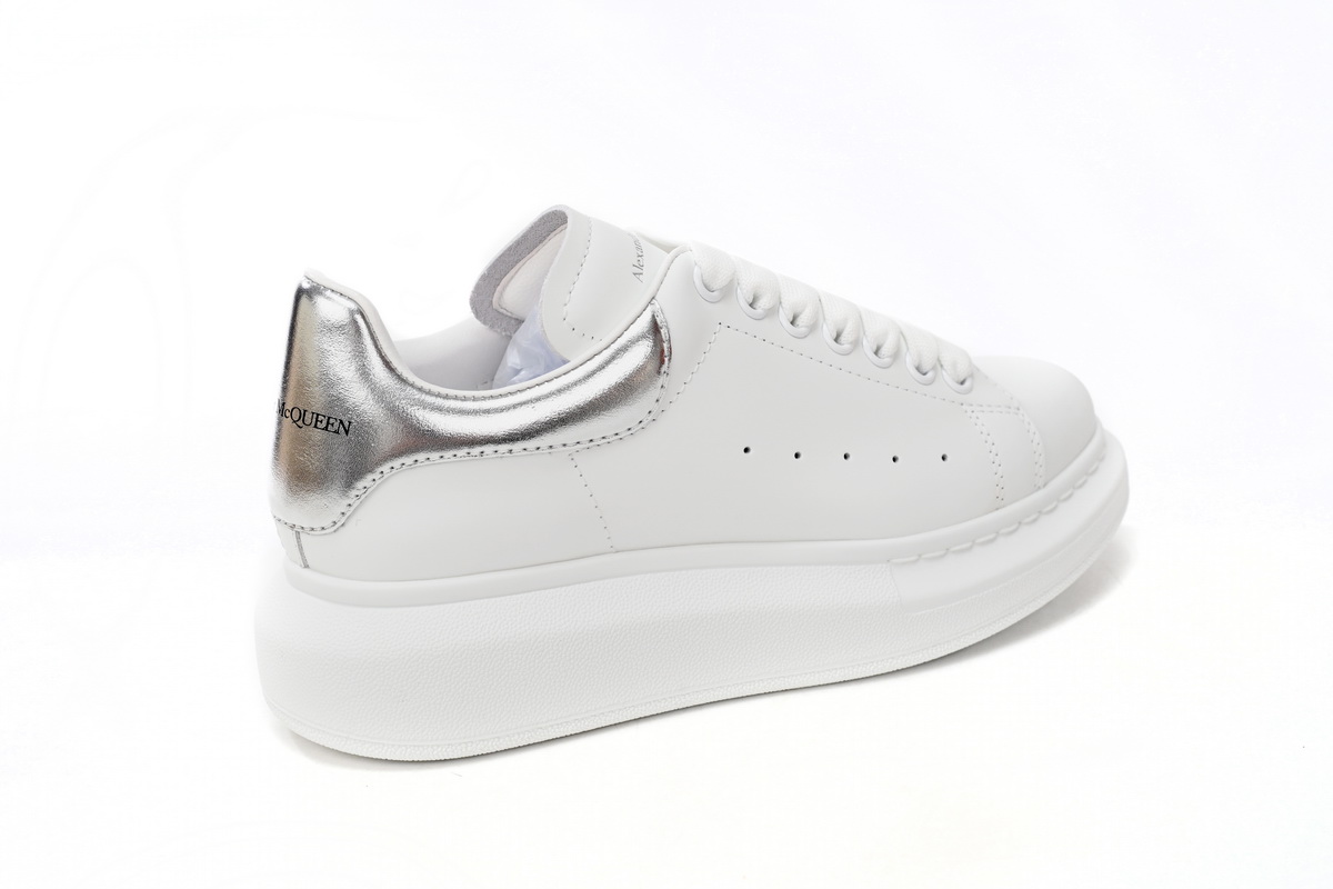 Replica Alexander McQueen Sneaker Silver Tail