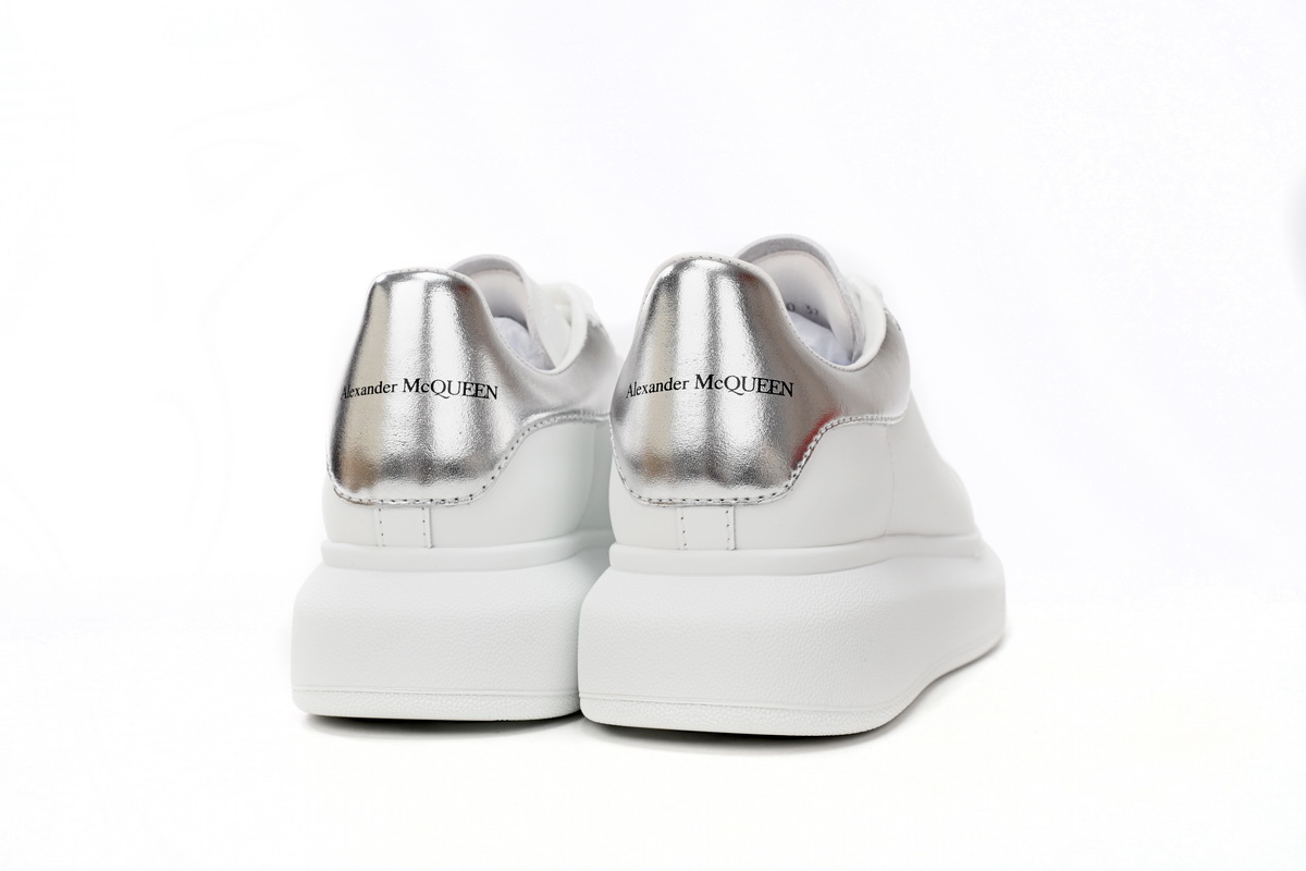 Replica Alexander McQueen Sneaker Silver Tail