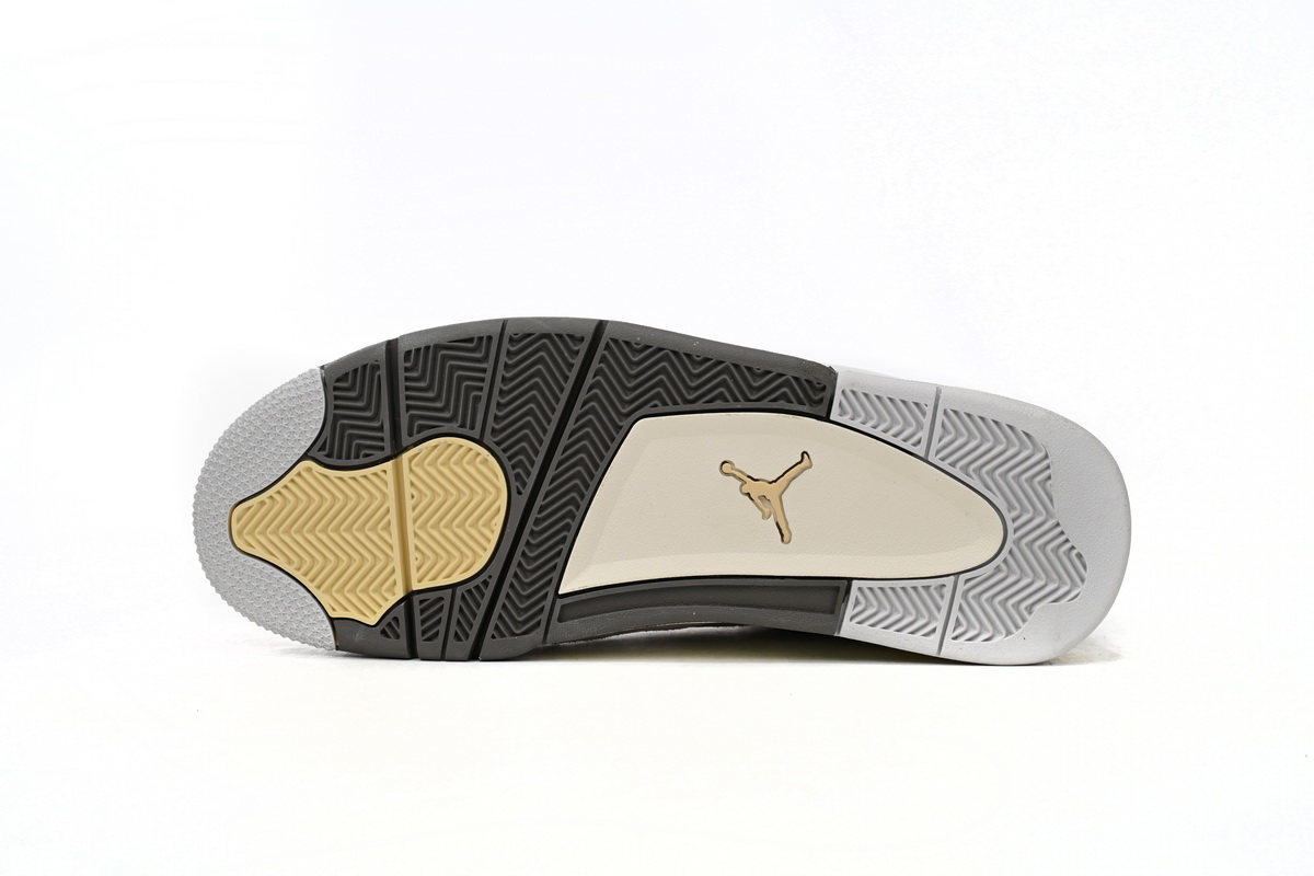 Air Jordan 4 Retro  CraftCRAFT "Photon Dust"  DV3742-021
