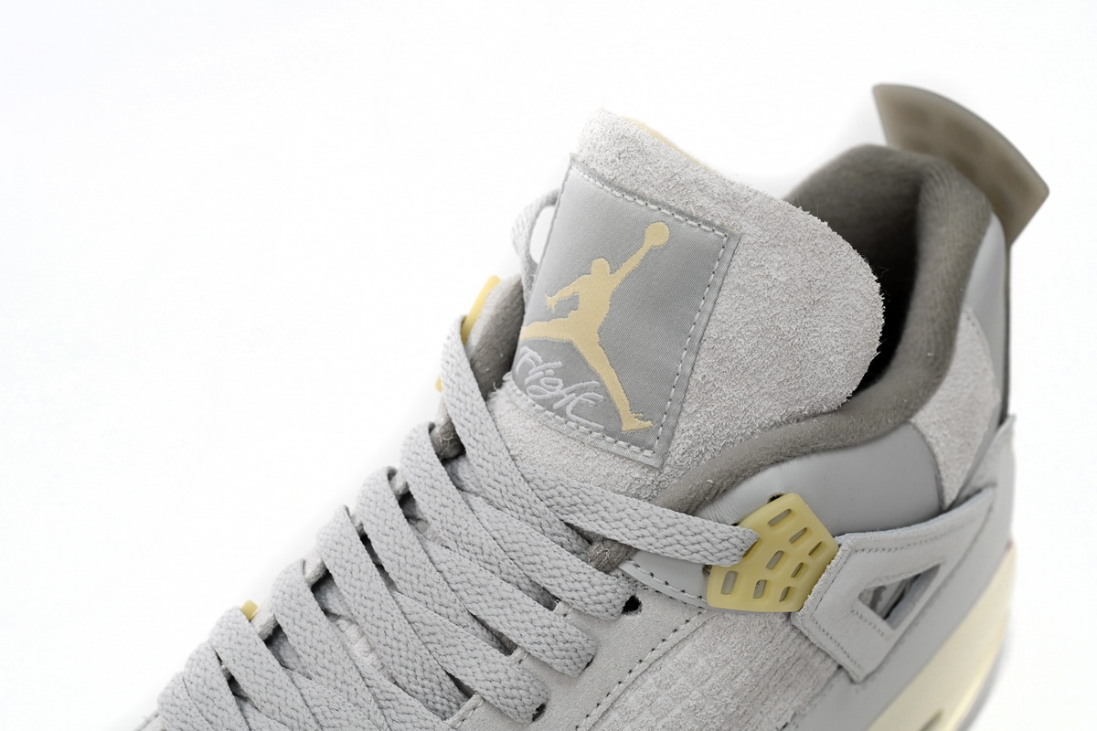 Air Jordan 4 Retro  CraftCRAFT "Photon Dust"  DV3742-021