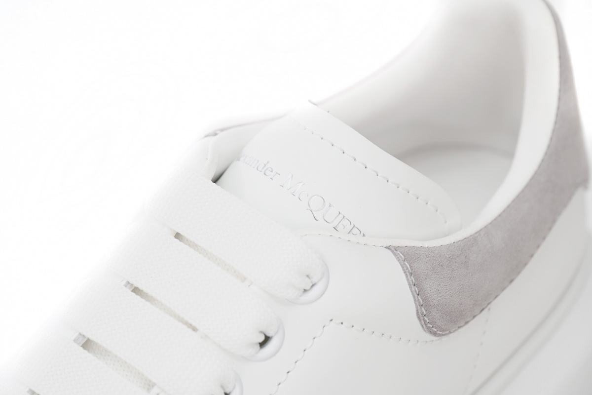 Alexander McQueen Sneaker Gray Velvet