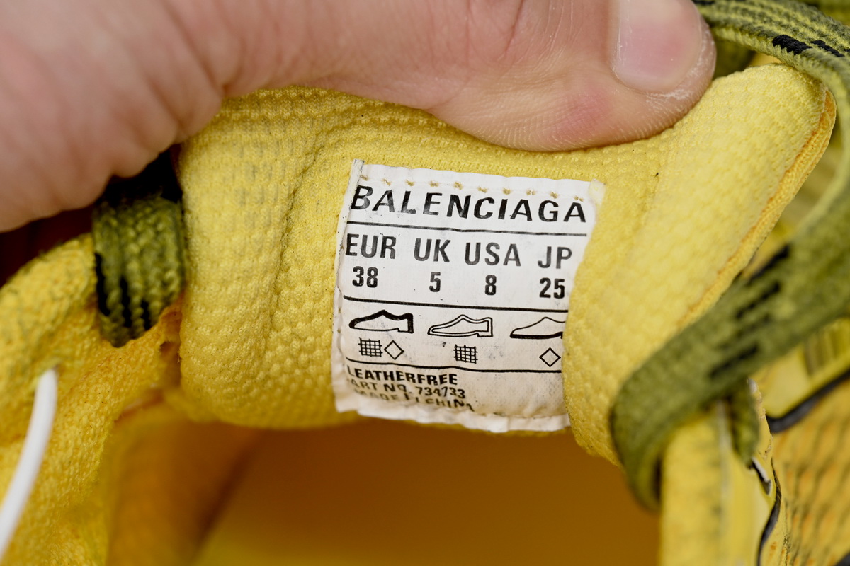 Balenciaga 3XL Yellow 734734W3XL27010