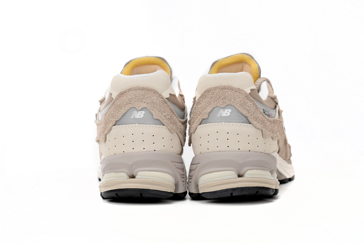 New Balance 2002R Shallow Khaki M2002RDL