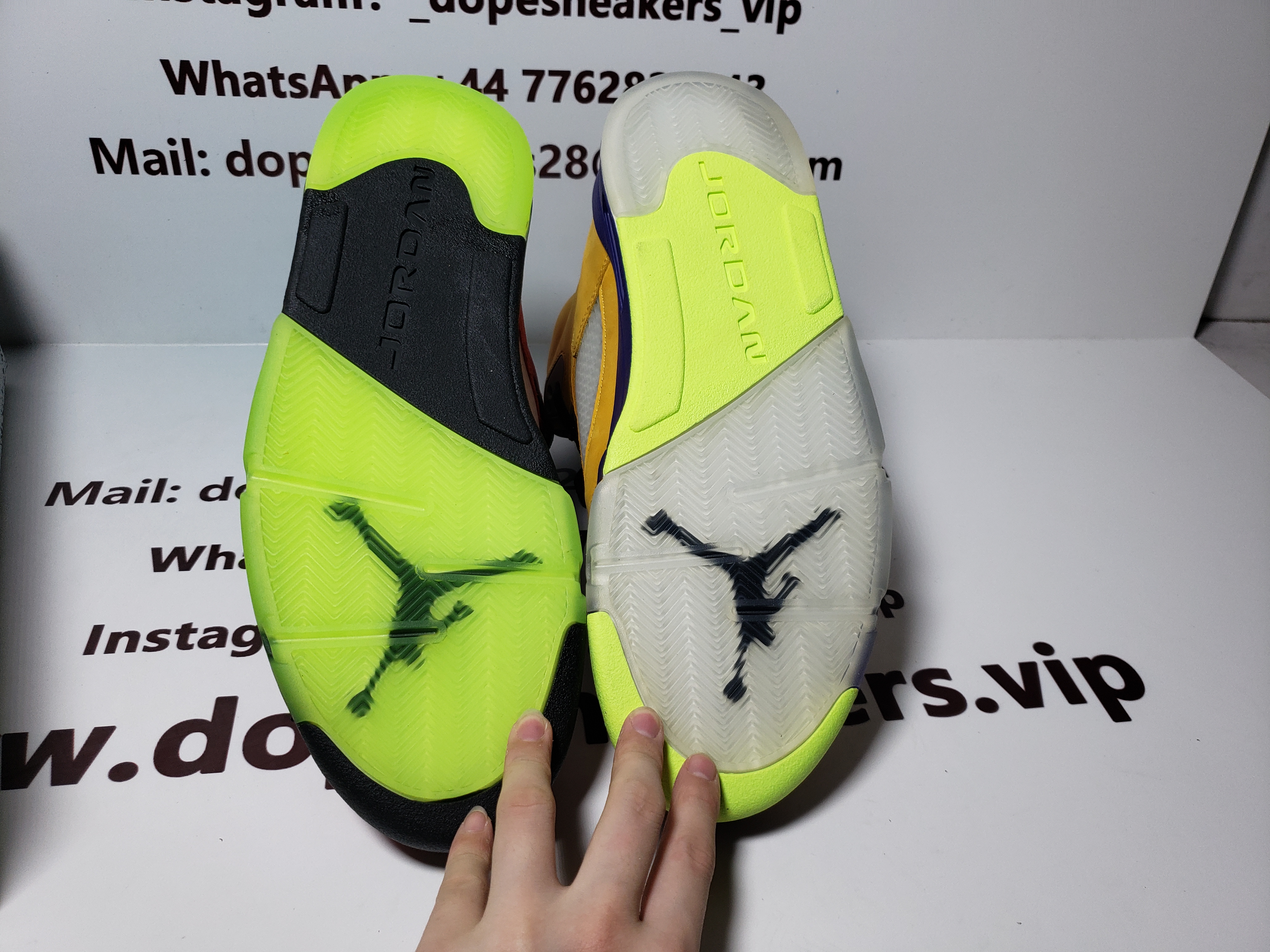 Air Jordan 5 Retro What The CZ5725-700
