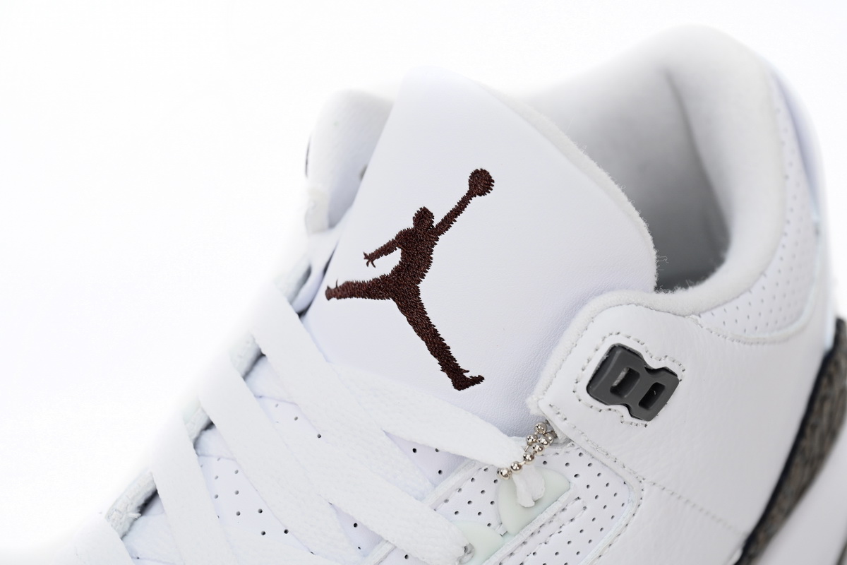 Air Jordan 3 “Mocha” 136064-122