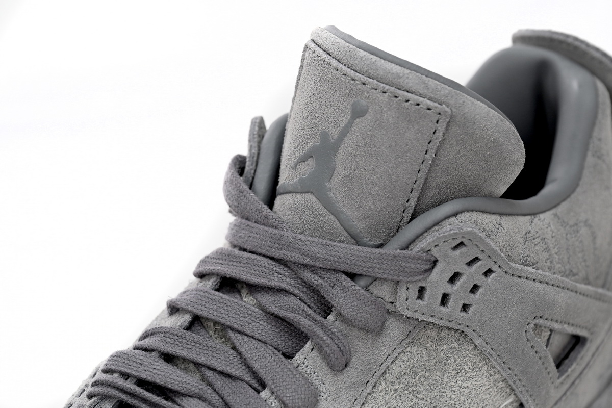 KAWS X Air Jordan 4 Retro 930155-003