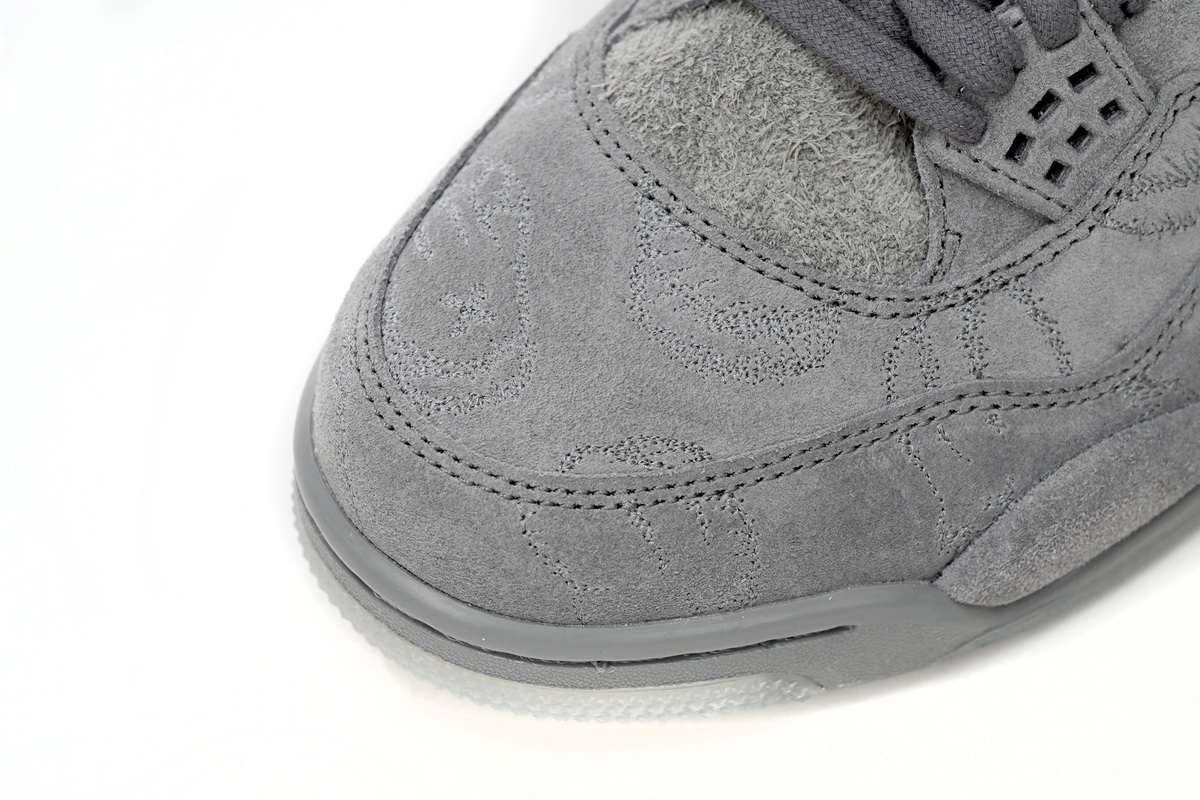 KAWS X Air Jordan 4 Retro 930155-003