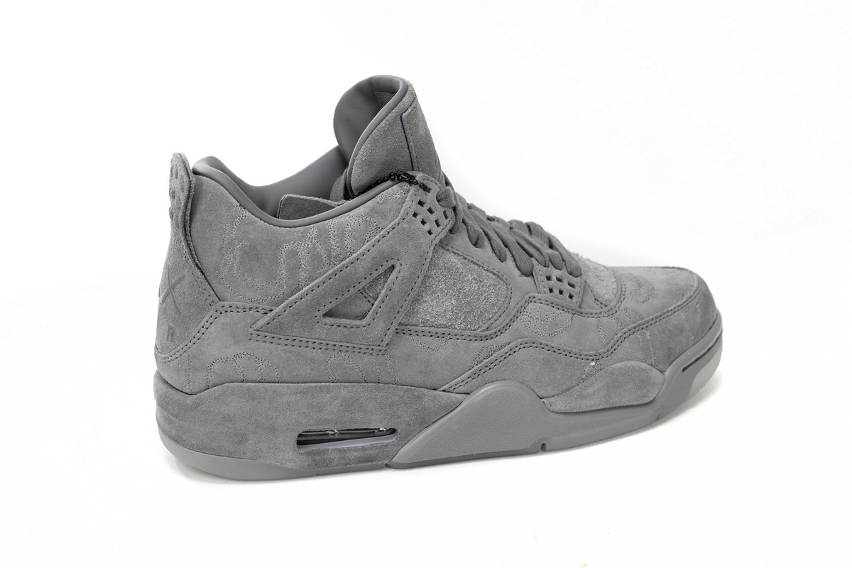 KAWS X Air Jordan 4 Retro 930155-003