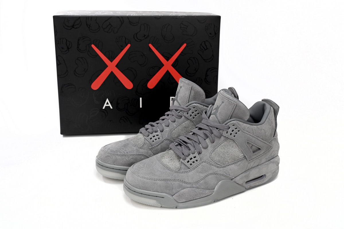 KAWS X Air Jordan 4 Retro 930155-003
