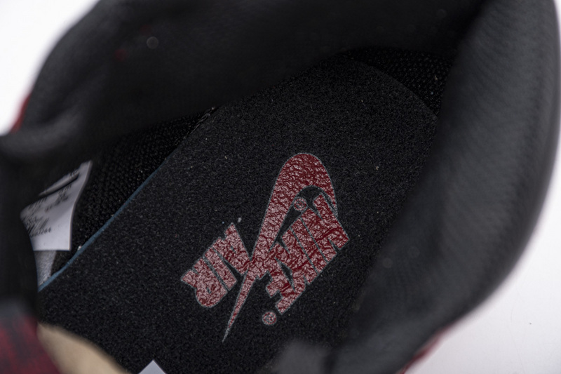Air Jordan 1 Retro High Bred Toe 555088-610