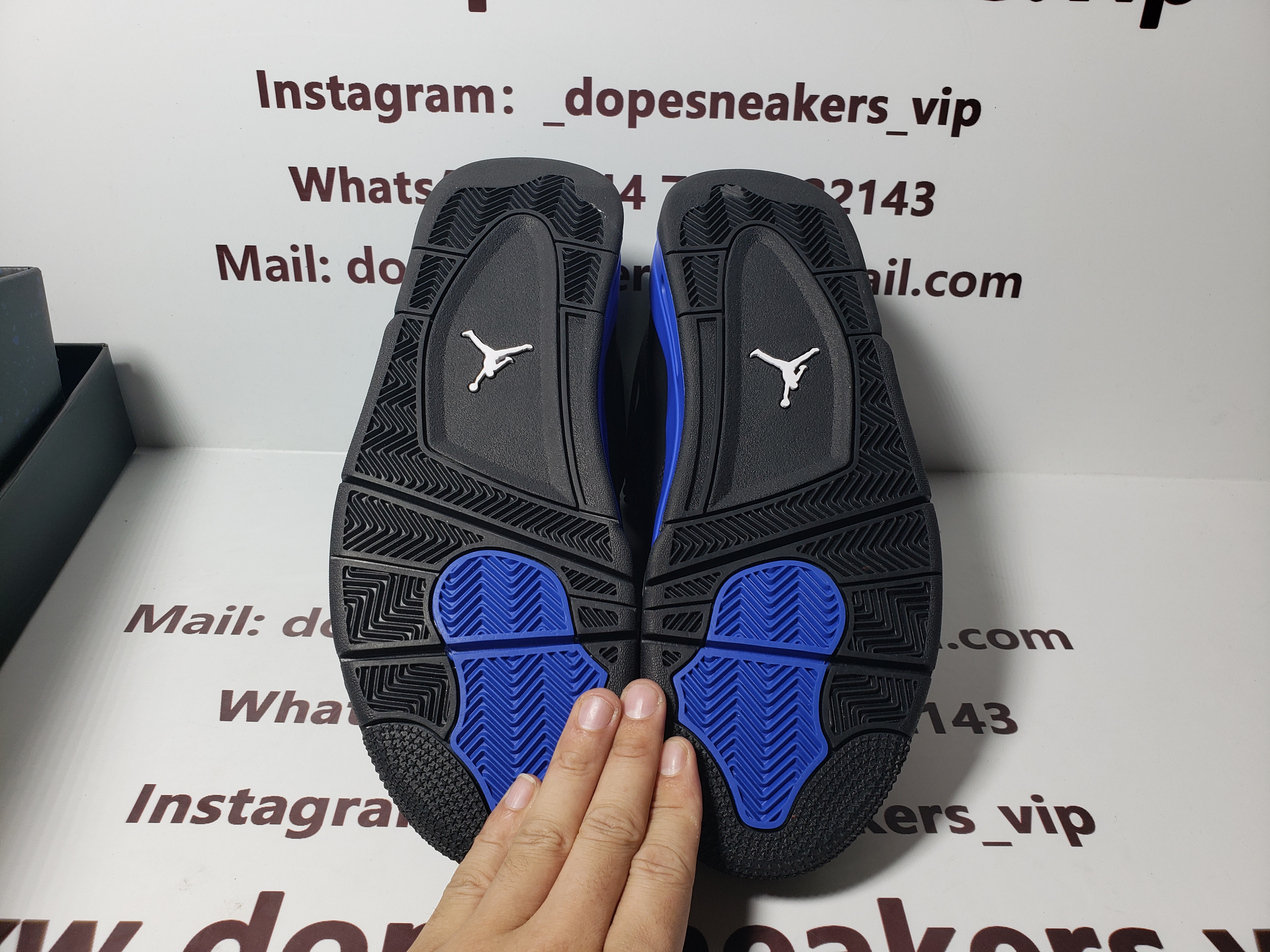 Air Jordan 4 Retro Black Game Royal CT8527-018