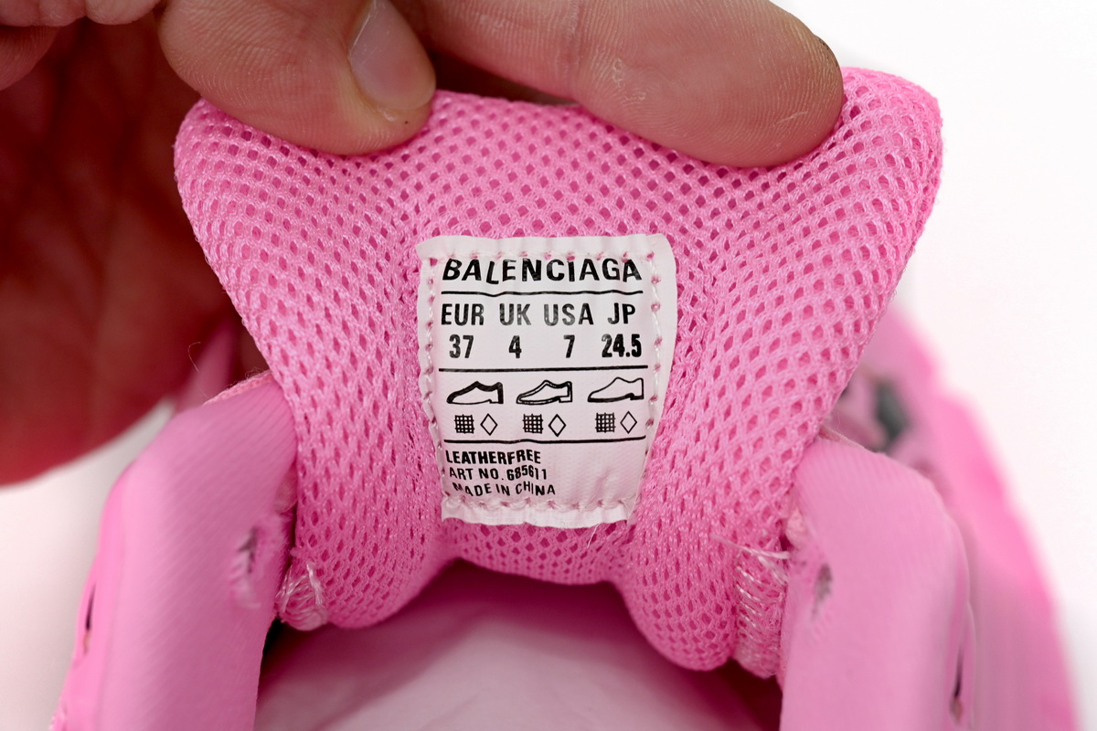 Balenciaga Defender Pink 685611 W2RAA 5000