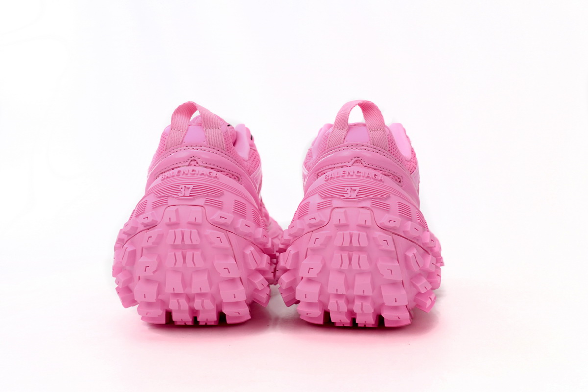 Balenciaga Defender Pink 685611 W2RAA 5000