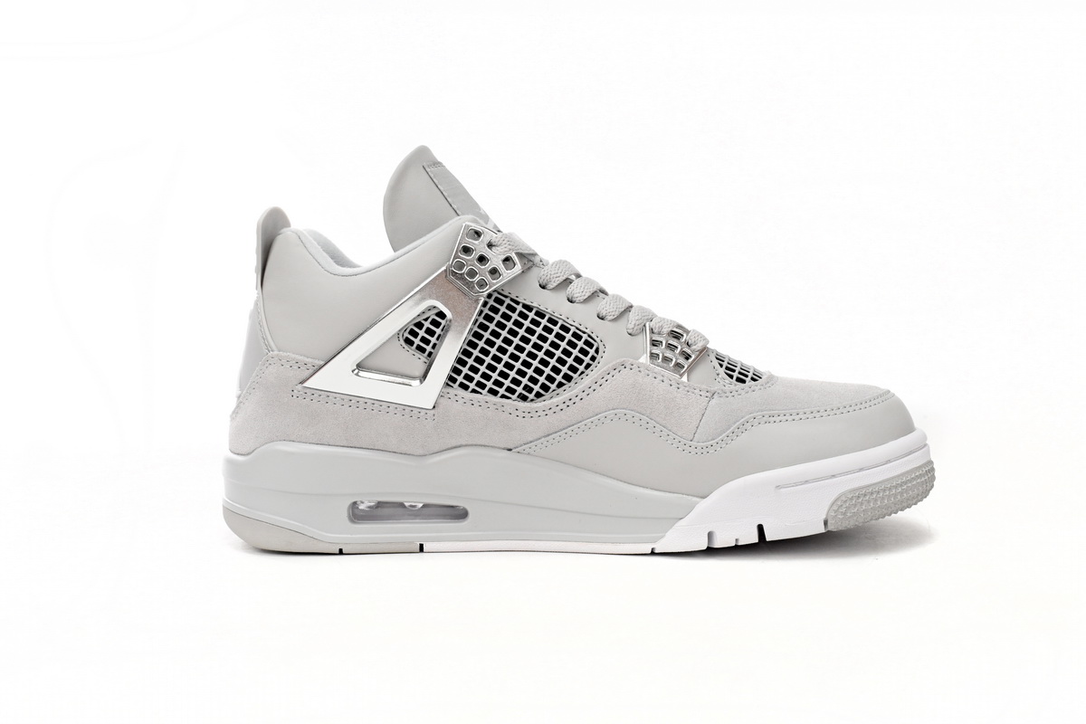 Air Jordan 4 WMNS “Frozen Moments” AQ9129-001