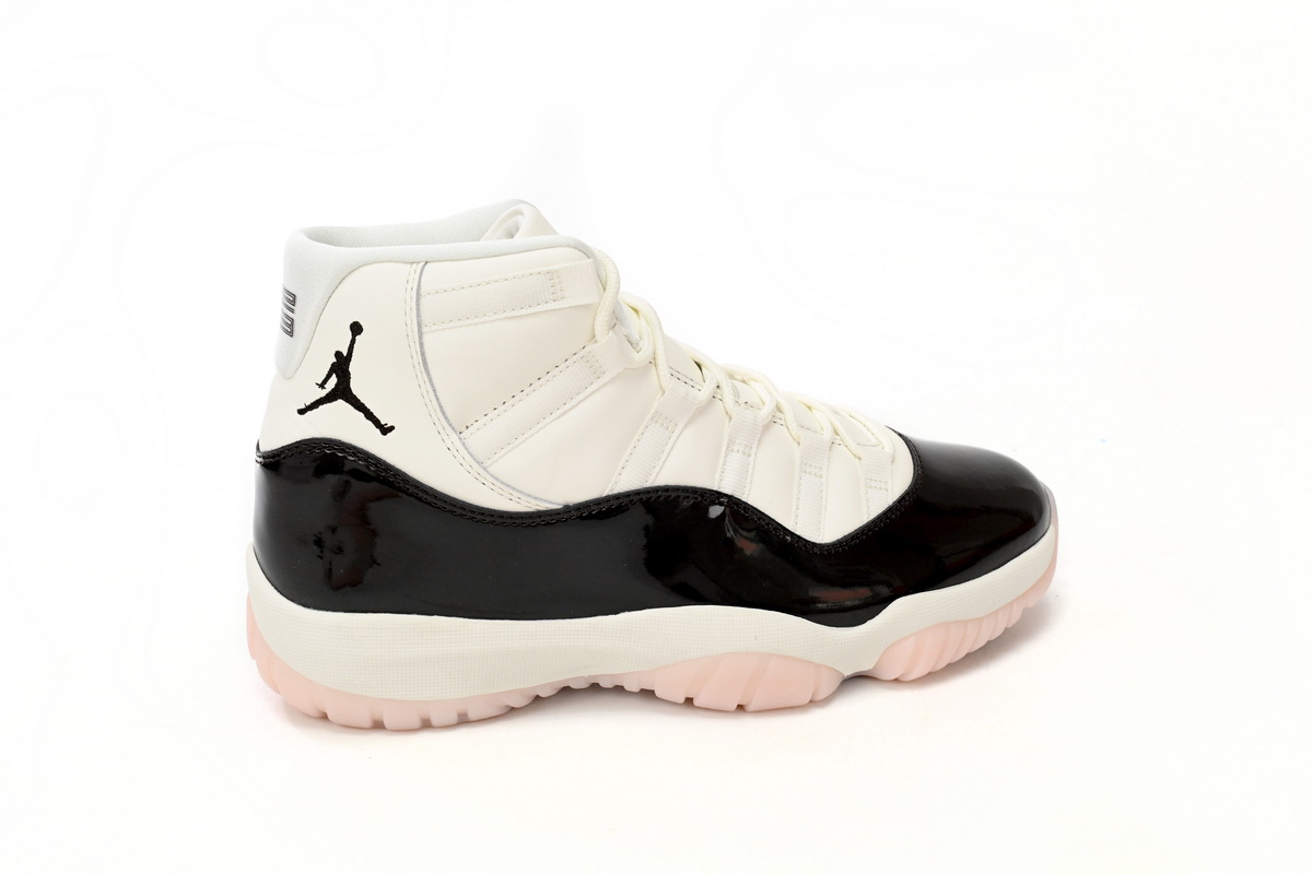 Air Jordan 11 WMNS Neapolitan AR0715-101