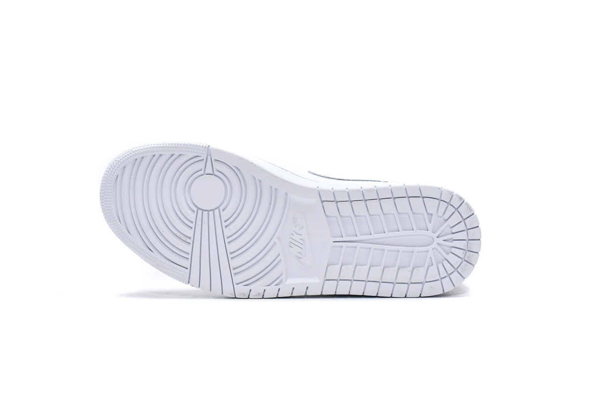 Air Jordan 1 Mid Triple White 554724-129