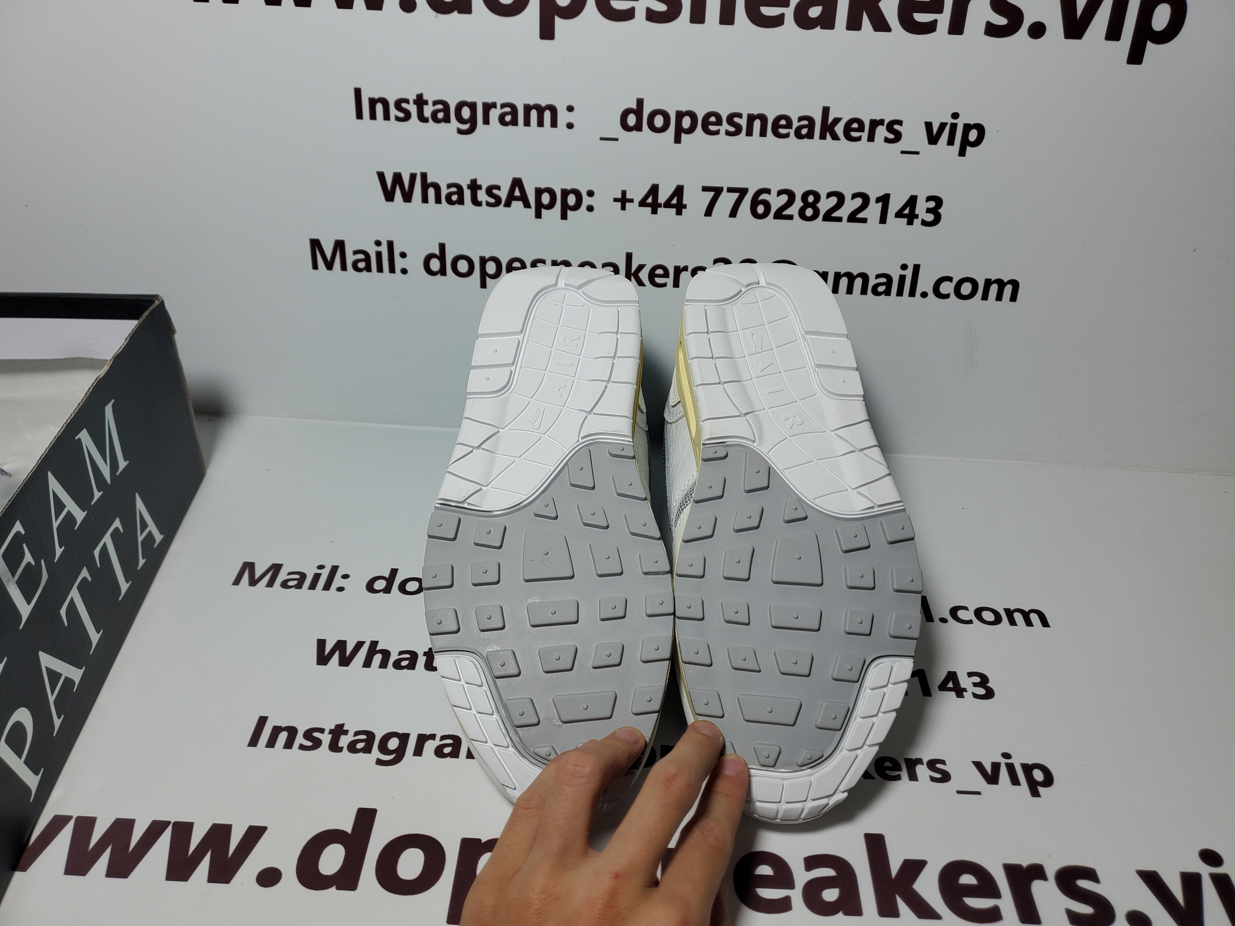 Patta x Nike Fake Air Max 1 white DQ0299-100
