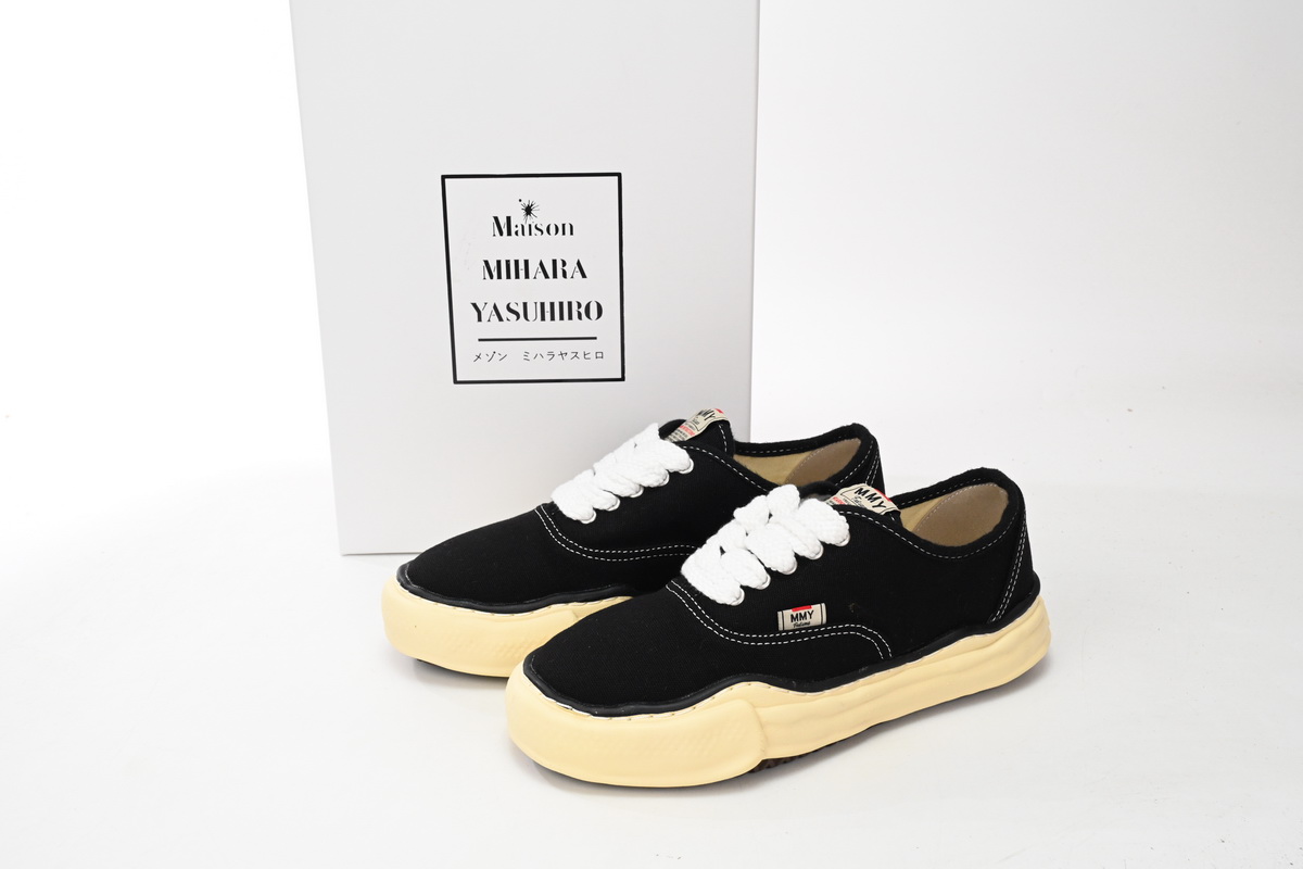 Mihara Yasuhiro White And Black Yellow NO.789