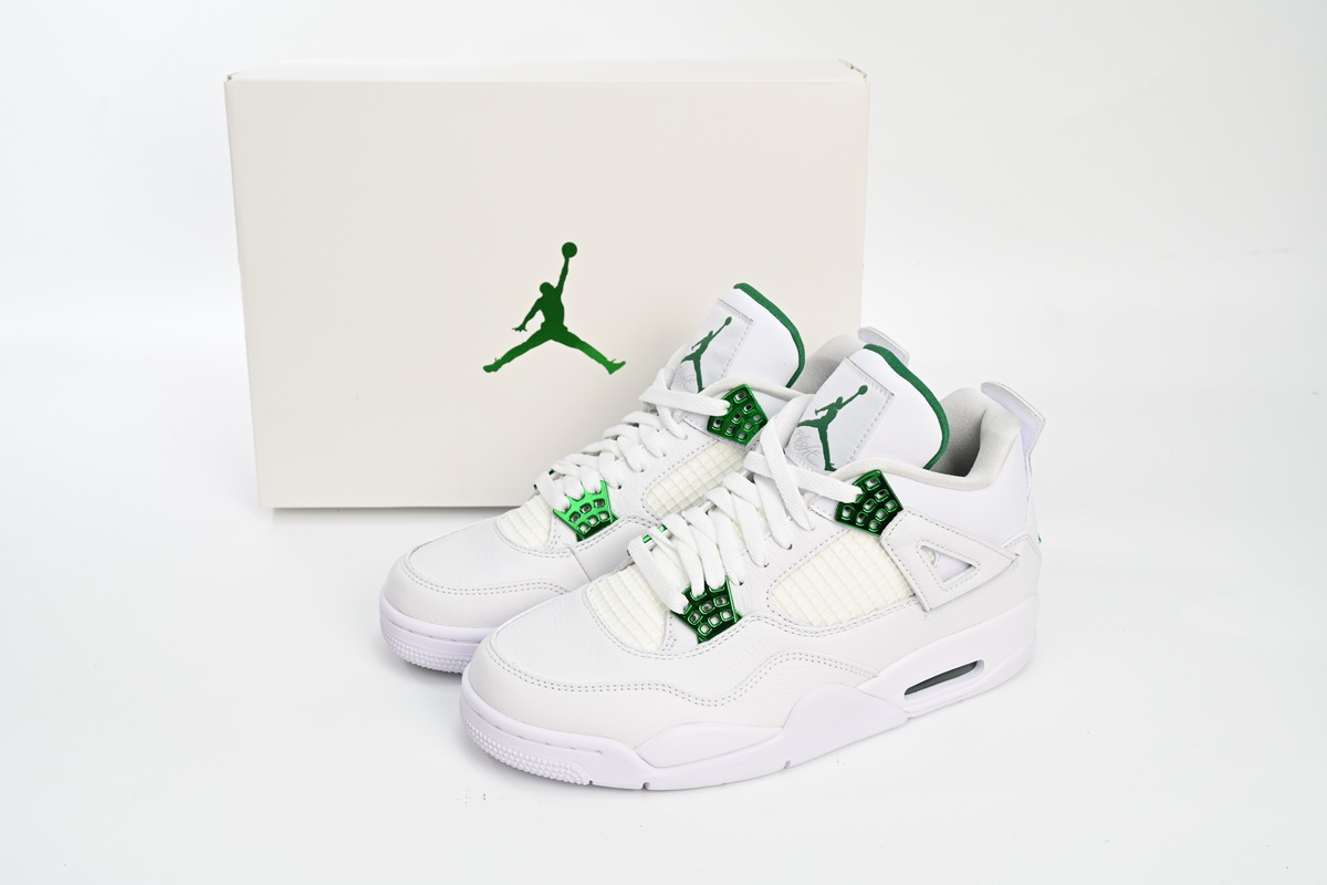Air Jordan 4 Retro “Metallic Green”  CT8527-113